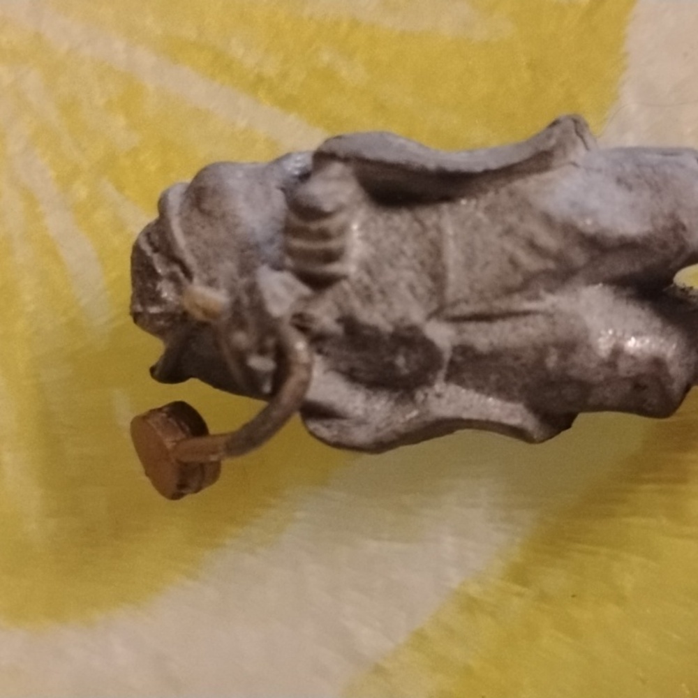 Action Figures - Picture 4 of 7
